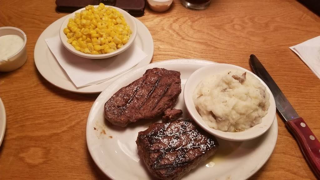 Texas Roadhouse - Restaurant | 1221 E Stone Dr, Kingsport, TN 37660, USA