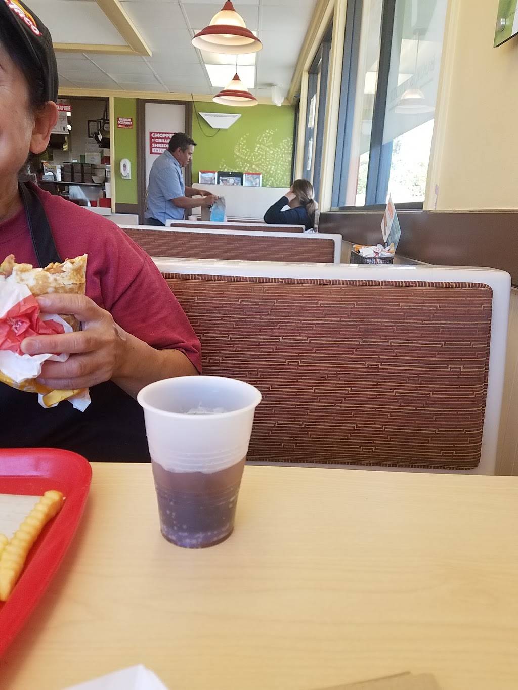 Del Taco | meal takeaway | 2552 Hamner Ave, Norco, CA 92860, USA | 9517357033 OR +1 951-735-7033