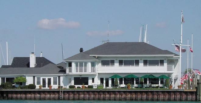 Bayview Yacht Club | restaurant | 100 Clairpointe St, Detroit, MI 48215, USA | 3138221853 OR +1 313-822-1853