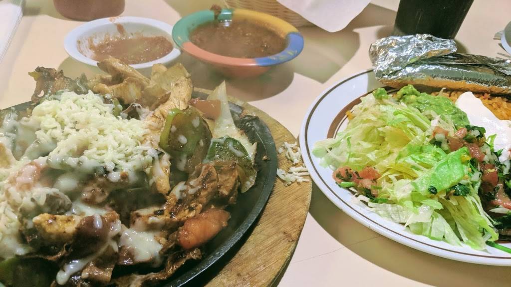 El Senor Tequila Llc | restaurant | 56 E, MO-162, Portageville, MO 63873, USA | 5733799191 OR +1 573-379-9191