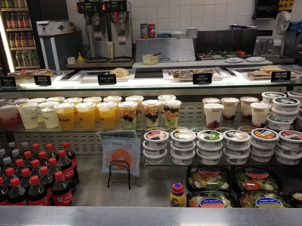 Manhattan Bagel | cafe | 2495 US-1, Lawrence Township, NJ 08648, USA | 6094069800 OR +1 609-406-9800