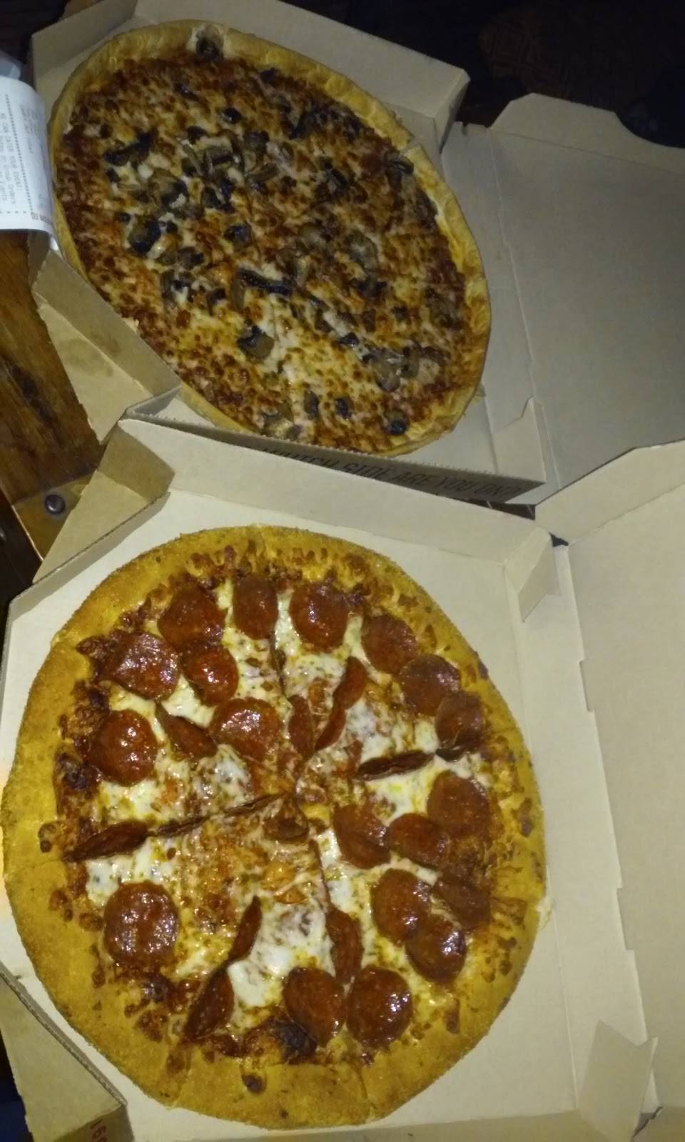Pizza Hut Restaurant 7023 W Hillsborough Ave, Tampa, FL 33634, USA