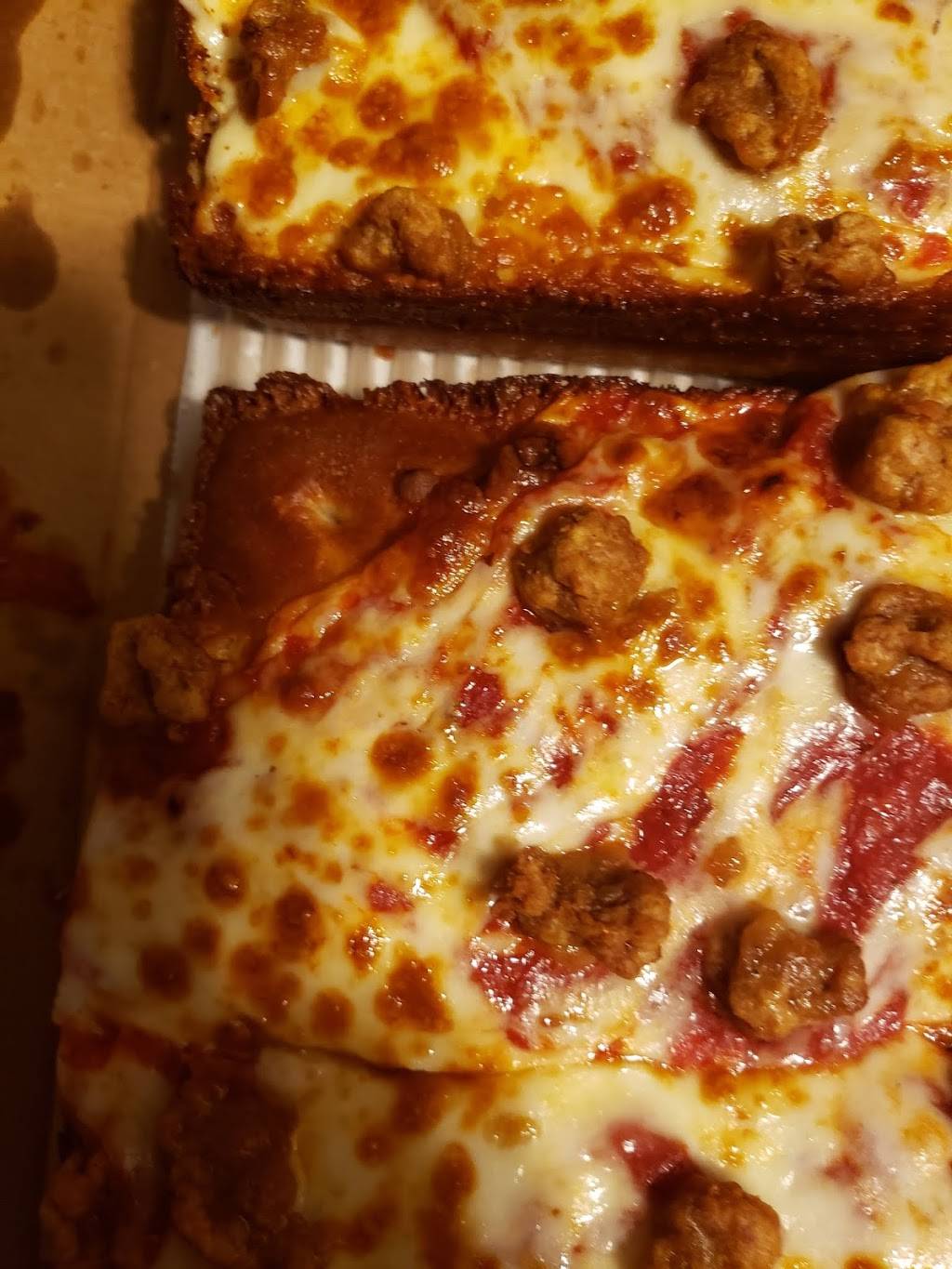 Little Caesars Pizza | meal takeaway | 1783 Washtenaw Ave, Ypsilanti, MI 48197, USA | 7344834200 OR +1 734-483-4200