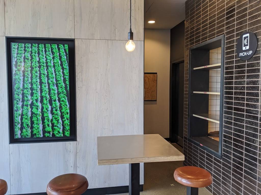 Chipotle Mexican Grill Restaurant 7903 Crossings Of, Beckett