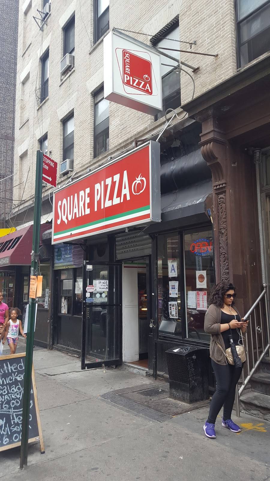 Clinton Square Pizza | meal delivery | 201 Clinton St, New York, NY 10002, USA | 6466784294 OR +1 646-678-4294