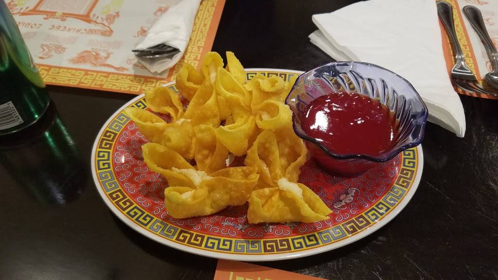 China King | restaurant | 10 S Main St, Clintonville, WI 54929, USA | 7158232898 OR +1 715-823-2898