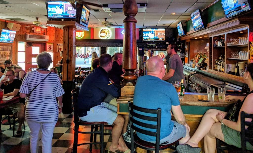 Milos Tavern | restaurant | 5201 Wilson Ave, St. Louis, MO 63110, USA | 3147760468 OR +1 314-776-0468