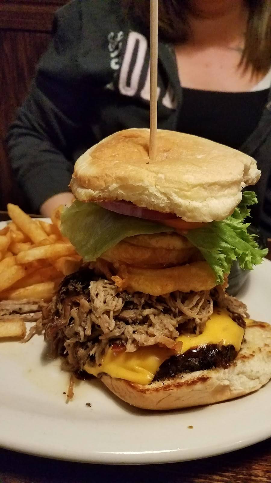 Half Moon Restaurant & Brewery | restaurant | 4051 S Lafountain St, Kokomo, IN 46902, USA | 7654552739 OR +1 765-455-2739