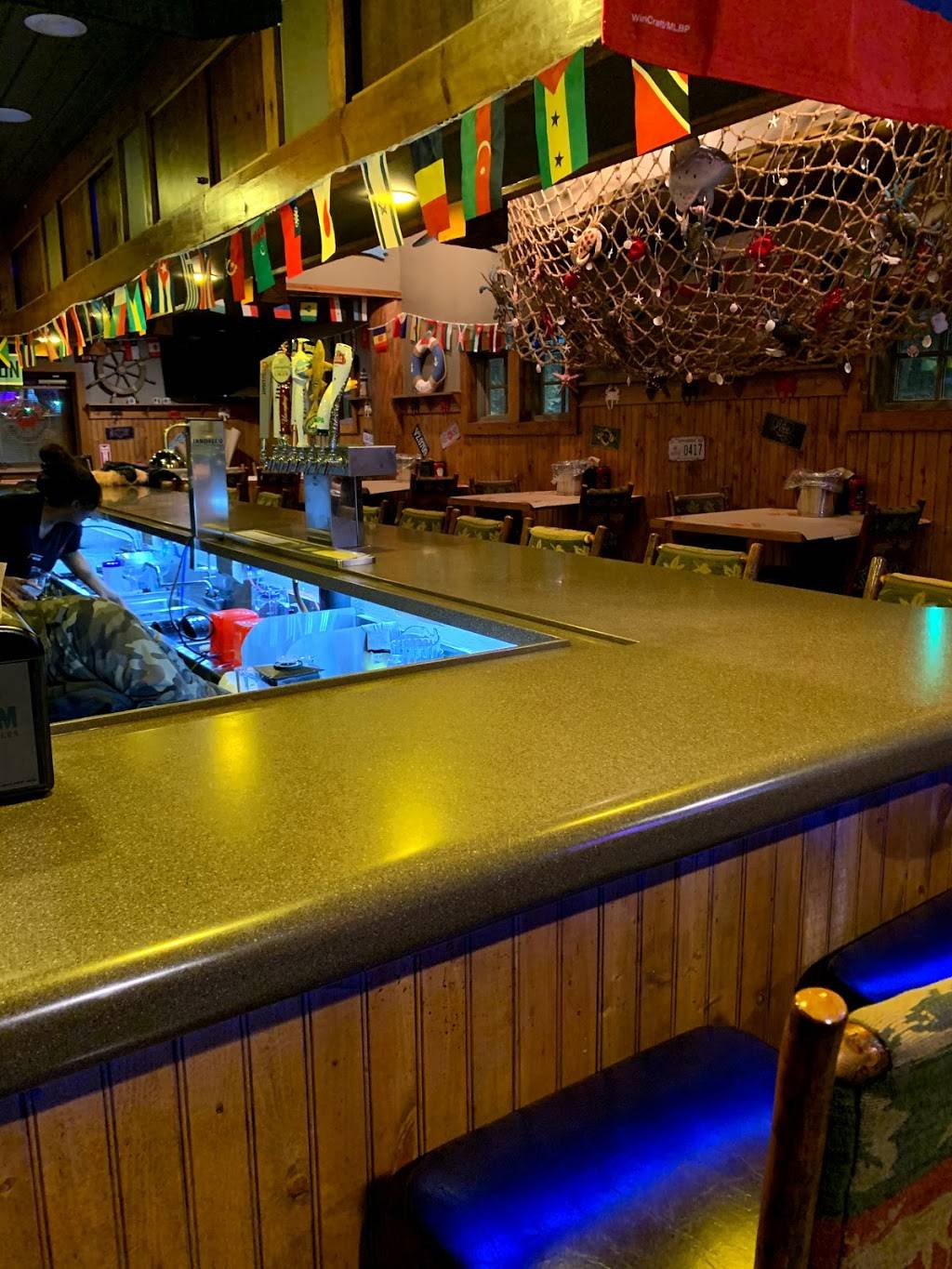 Hook & Reel Cajun Seafood and Bar 9763 Roosevelt Blvd, Philadelphia