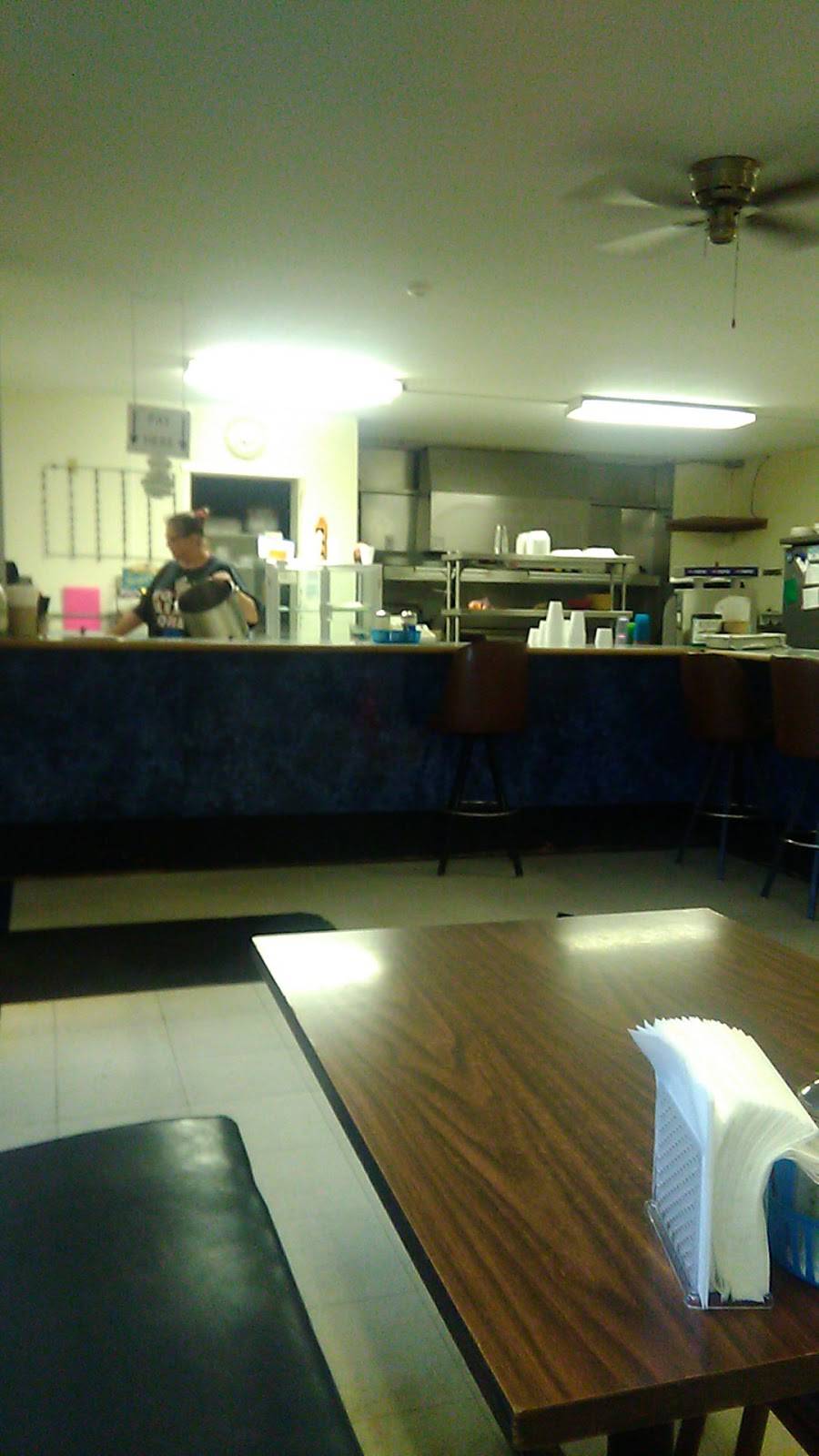 Alano Restaurant | restaurant | 2603 Rockingham Rd, Davenport, IA 52802, USA | 5633262808 OR +1 563-326-2808