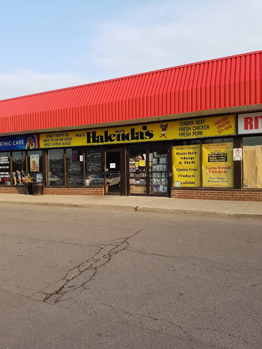 Halendas Meats - Oshawa | restaurant | 250 Taunton Rd E, Oshawa, ON L1G 7T1, Canada | 9055711446 OR +1 905-571-1446