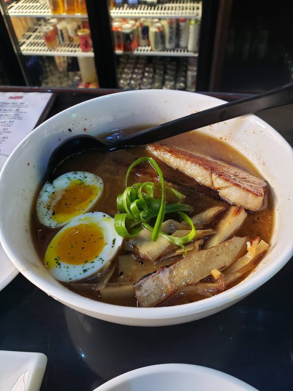 Misuta Chows | restaurant | 521 Main St, Buffalo, NY 14203, USA | 7162598228 OR +1 716-259-8228