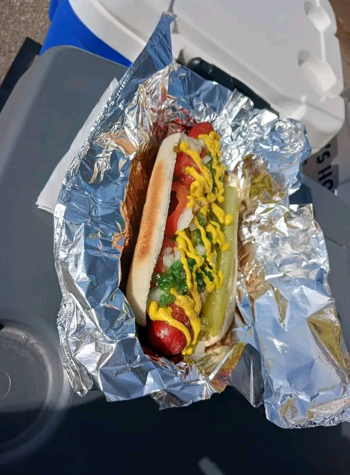 Joes Hot Dogs | meal takeaway | 1010 Alegria Rd, Los Lunas, NM 87031, USA | 5054897310 OR +1 505-489-7310