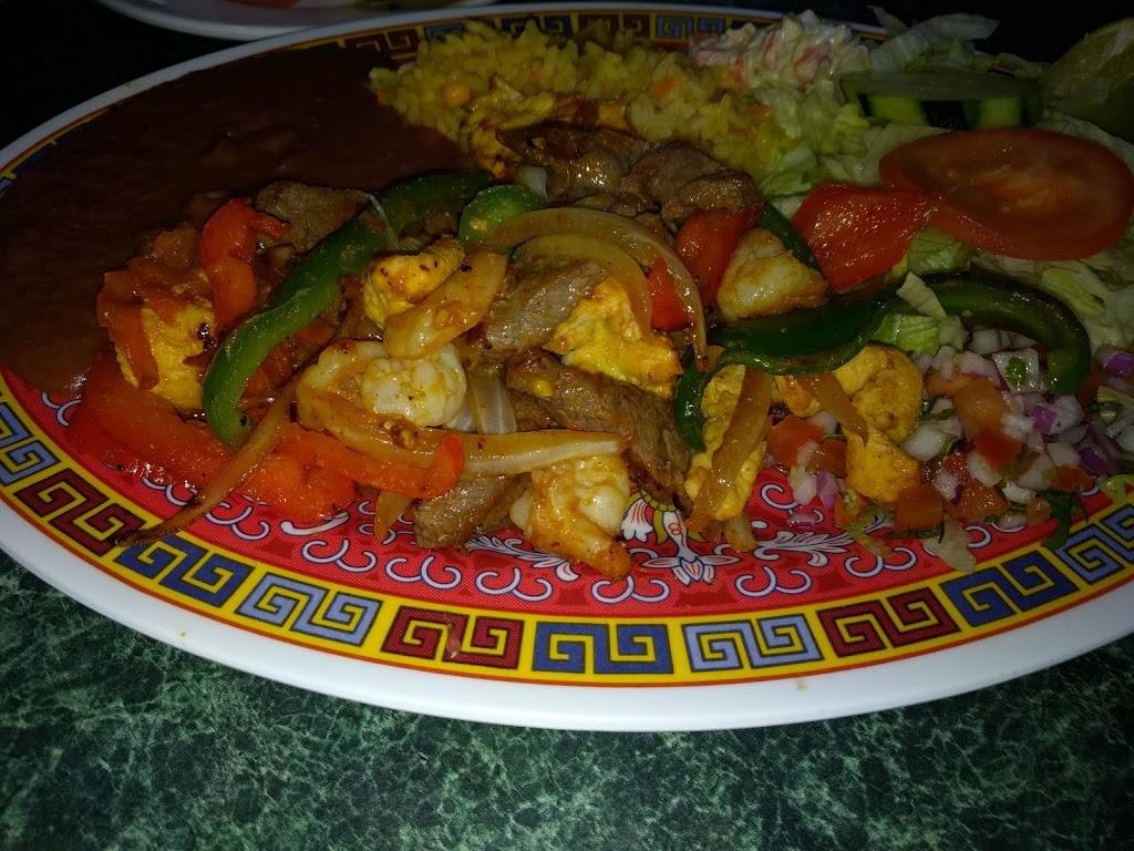 El Tio | restaurant | 4800 Jefferson Davis Hwy, North Chesterfield, VA 23234, USA | 8042753864 OR +1 804-275-3864