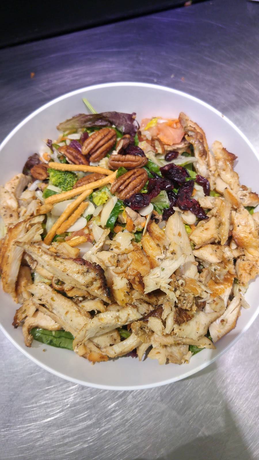 Chop Crazy | restaurant | 3035 Boulevard du Carrefour, Laval, QC H7T 1C8, Canada | 5149698602 OR +1 514-969-8602