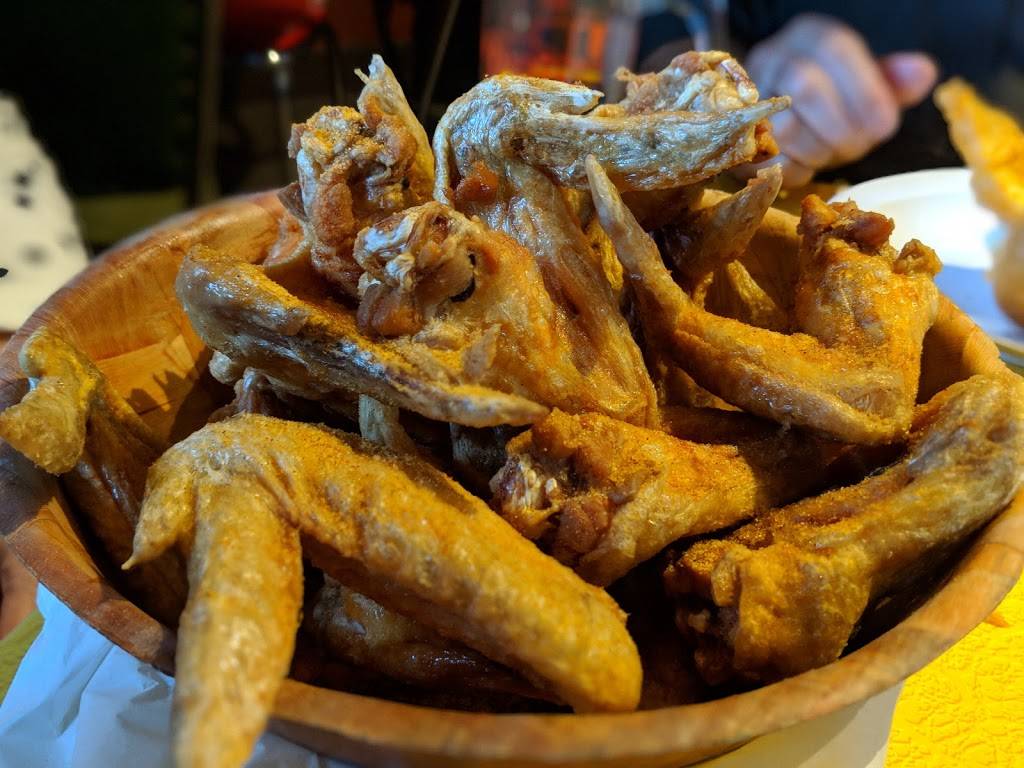 Elwoods Pub | restaurant | 163 Little Deer Creek Valley Rd, Rural Ridge, PA 15075, USA | 7242651181 OR +1 724-265-1181