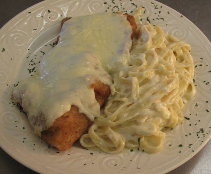 DiMaios Ristorante | restaurant | 106 Main St, Rural Valley, PA 16249, USA | 7247832299 OR +1 724-783-2299