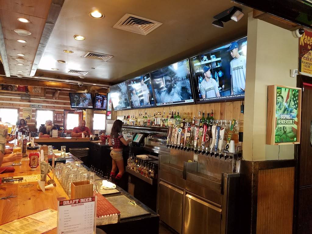 Twin Peaks - Restaurant | 12790 Frontage Rd, San Antonio, TX 78230, USA