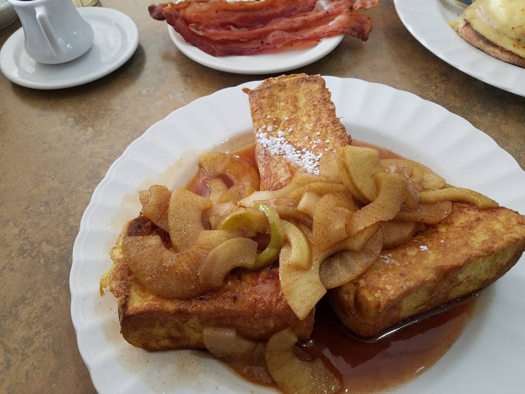 Raspberry's Pancake House & Restaurant 3145 Chicago Rd, Steger, IL