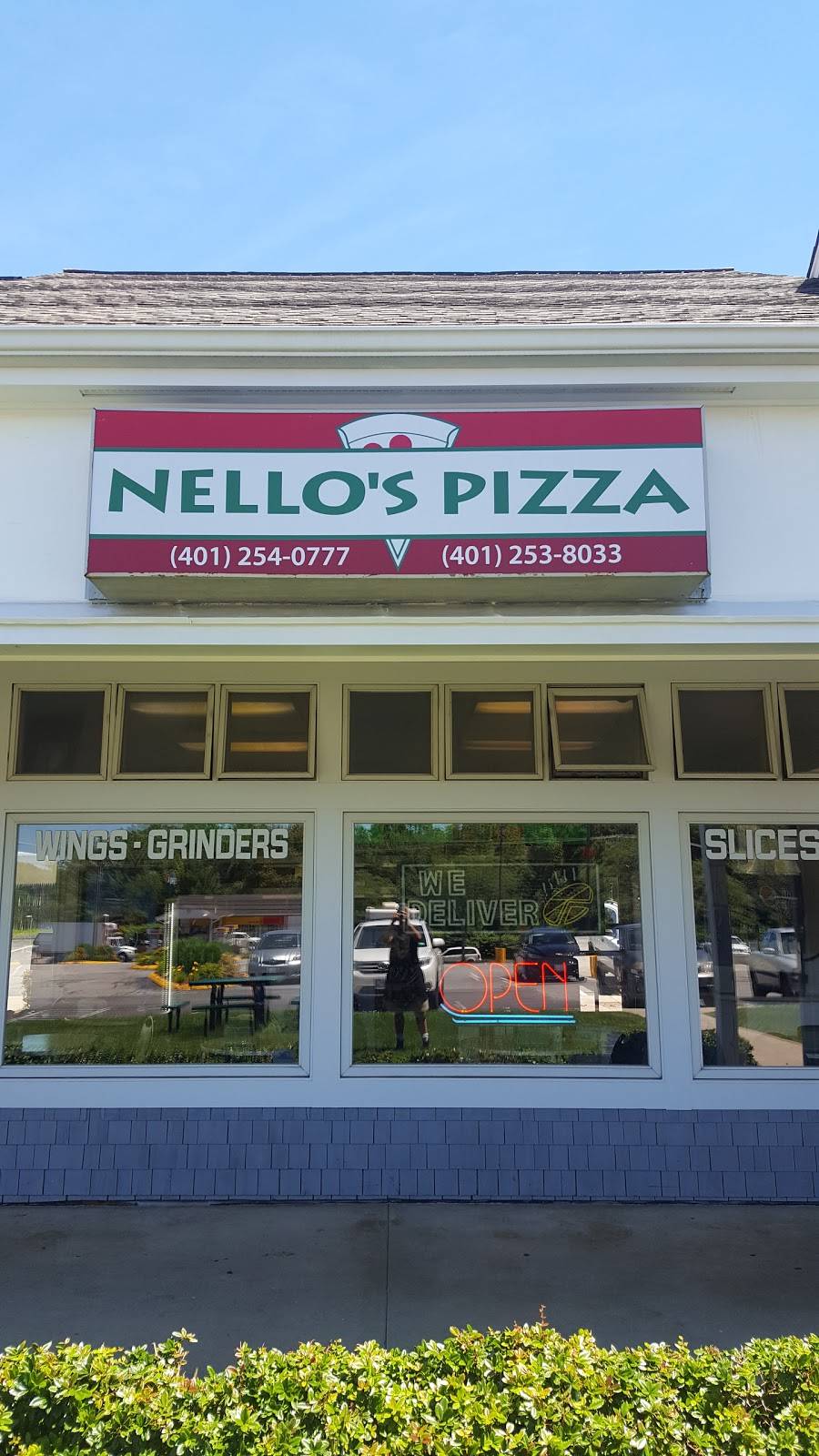 Nellos Pizza Restaurant 576 Metacom Ave 14 Bristol Ri