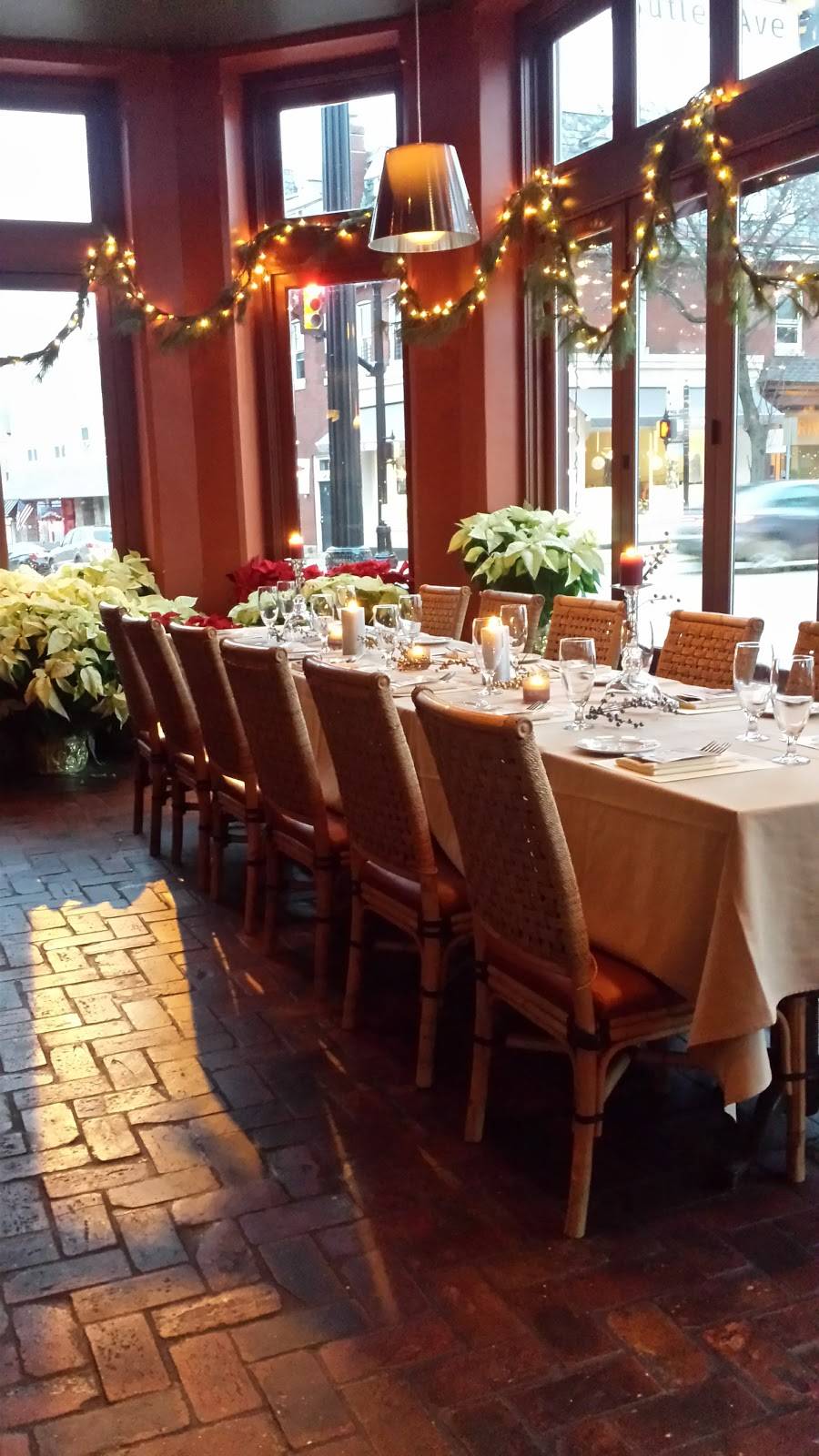 Bridgets Steakhouse | restaurant | 8 W Butler Pike, Ambler, PA 19002, USA | 2674652000 OR +1 267-465-2000