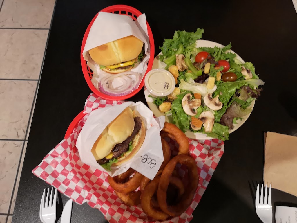 Slackers | restaurant | 635 Elm St, Page, AZ 86040, USA | 9286455267 OR +1 928-645-5267