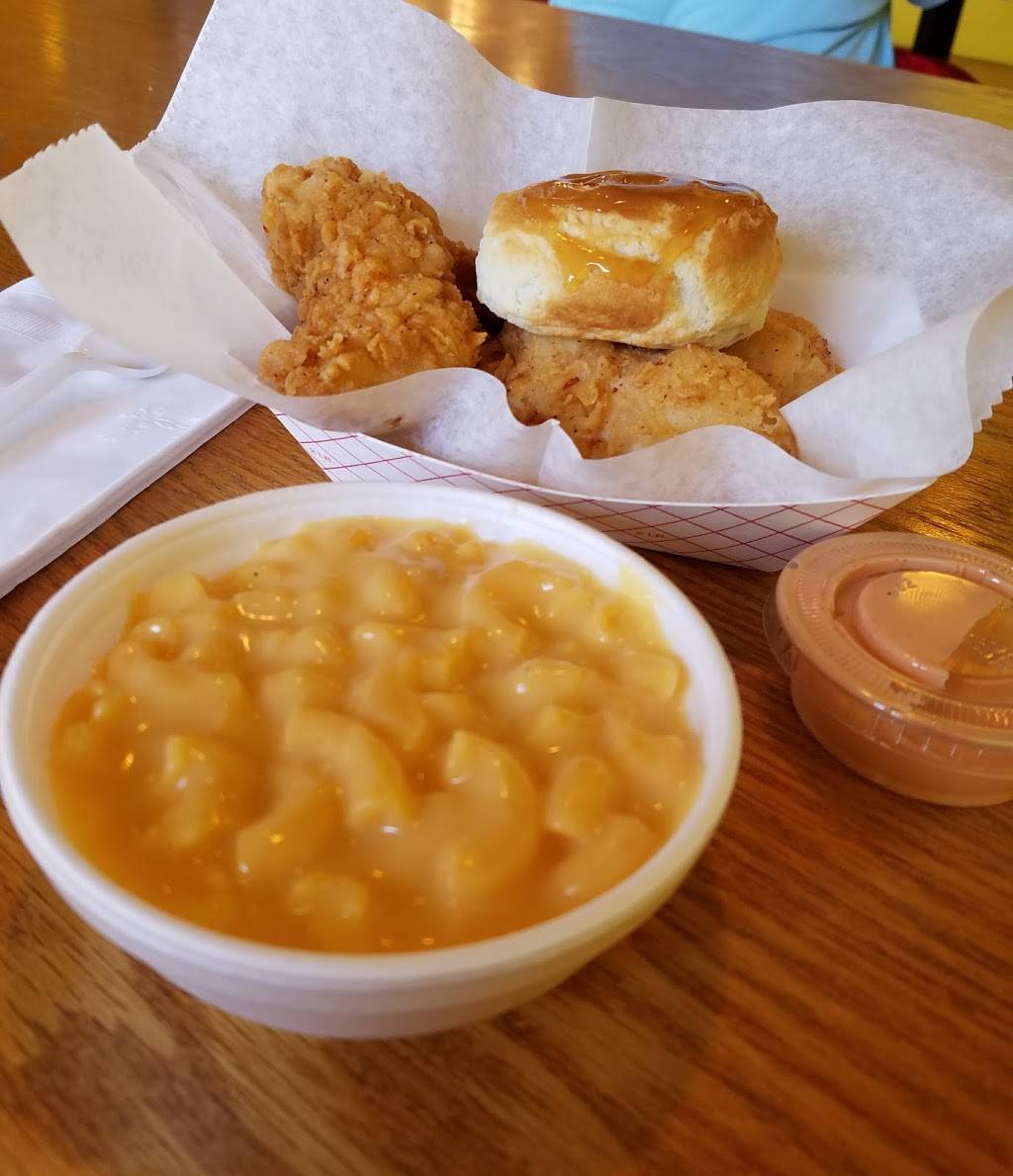Sunnys Chicken Westfield | restaurant | 214 E Main St, Westfield, IN 46074, USA | 3173997077 OR +1 317-399-7077