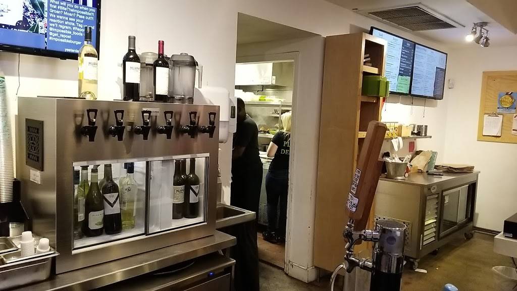 Green Bar & Kitchen | bakery | 1075 SE 17th St, Fort Lauderdale, FL 33316, USA | 9545337507 OR +1 954-533-7507