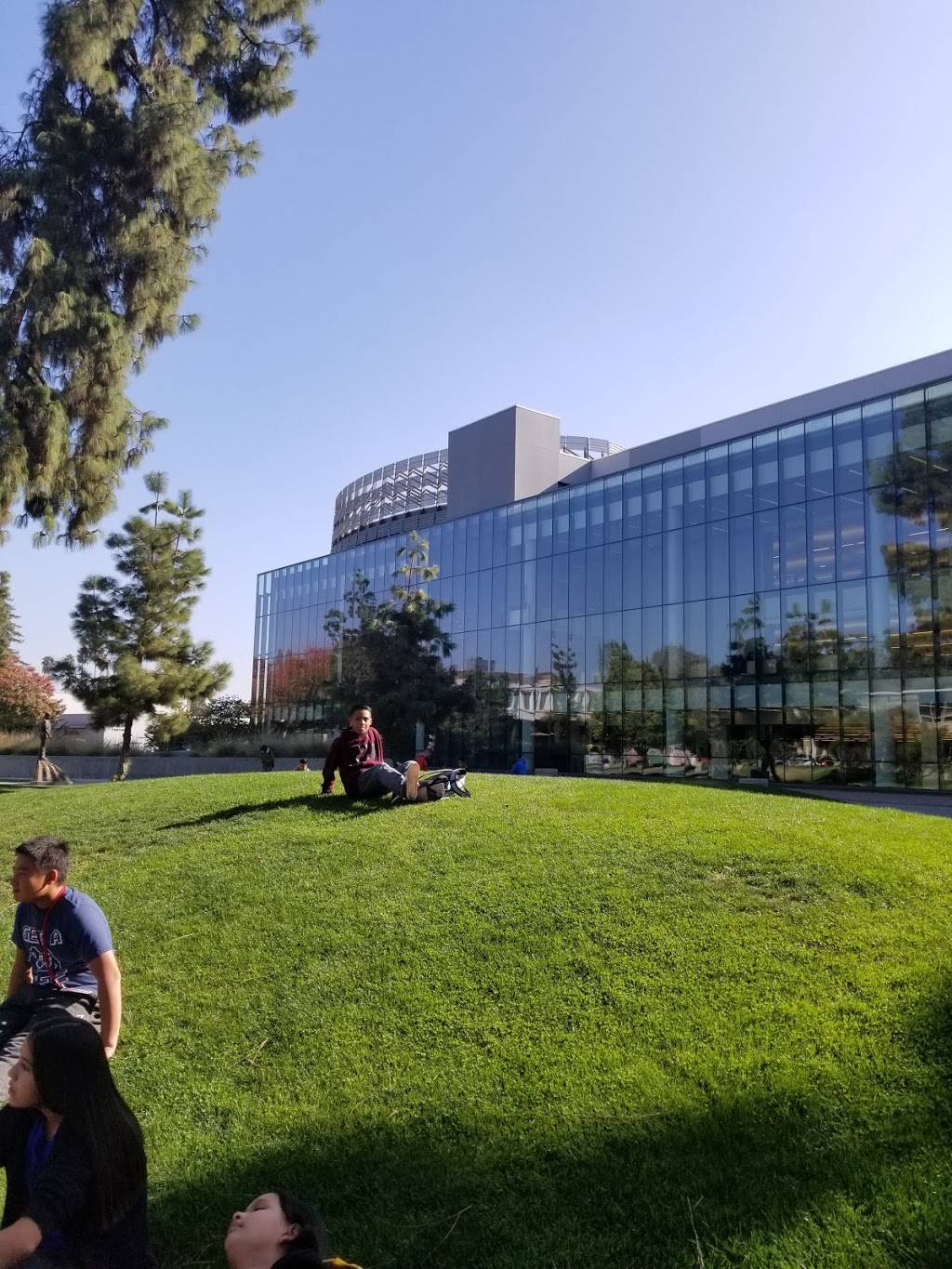 University Student Union (USU) at Fresno State | night club | 5280 N Jackson Ave M/S SU36, Fresno, CA 93740, USA | 5592782741 OR +1 559-278-2741