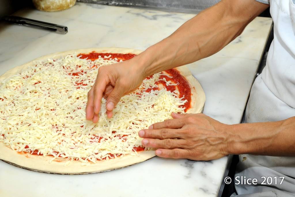 Flacos Pizza | meal delivery | 3876 Broadway, New York, NY 10032, USA | 2129233733 OR +1 212-923-3733