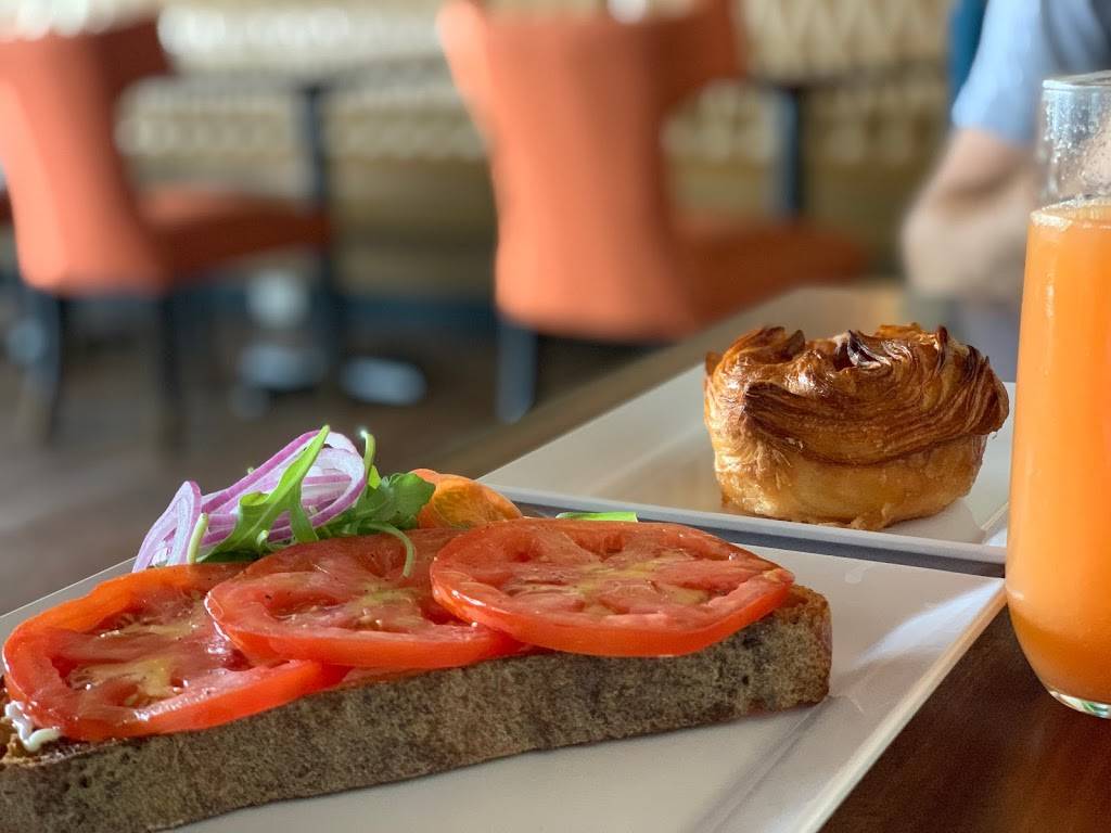 Evergreen Bread & Cocktail Lounge | cafe | 1260 Bergen Pkwy suite c-220, Evergreen, CO 80439, USA | 3038627993 OR +1 303-862-7993