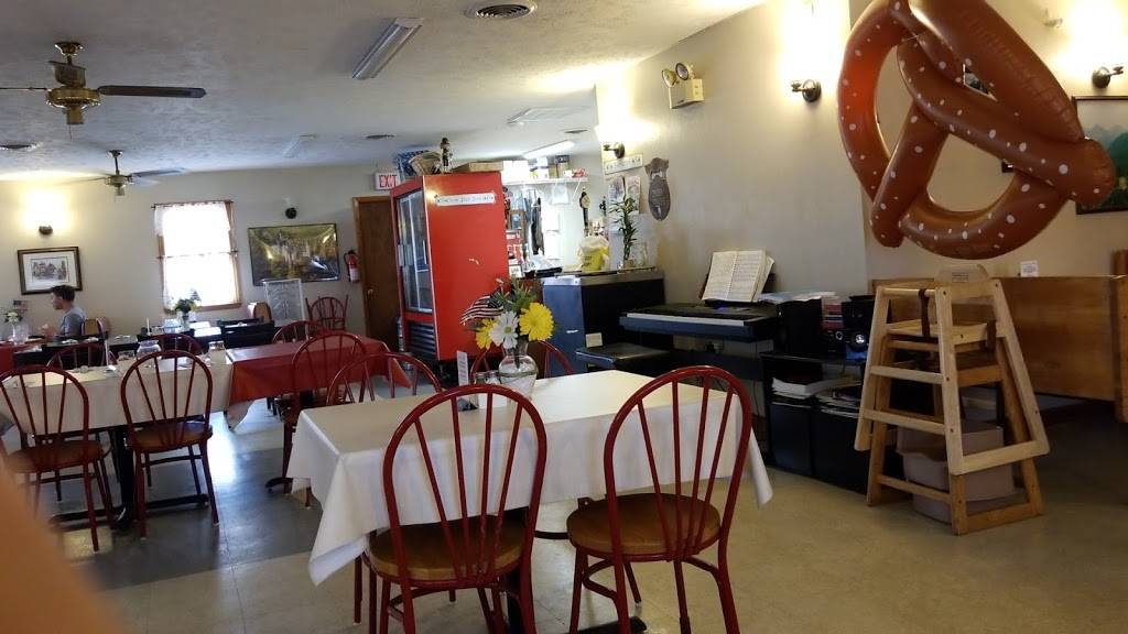 Das Bavarian Haus | restaurant | 3500 Murchison Rd, Fayetteville, NC 28311, USA | 9104914092 OR +1 910-491-4092