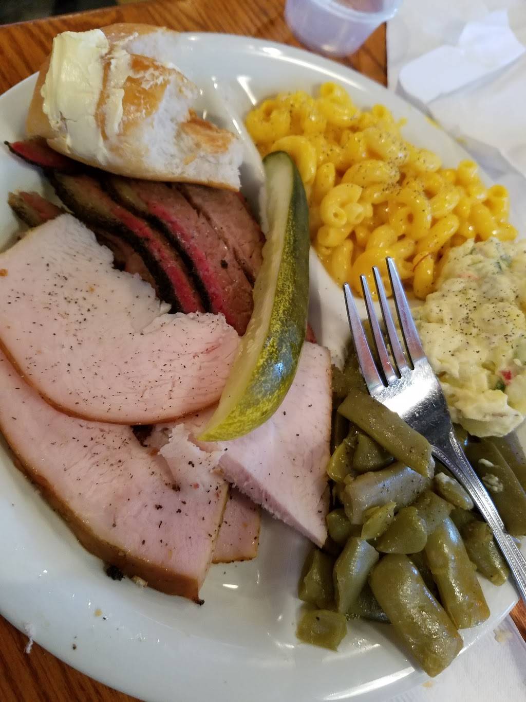 Spring Creek Barbeque | restaurant | 1993 N Central Expy, McKinney, TX 75070, USA | 9725428529 OR +1 972-542-8529