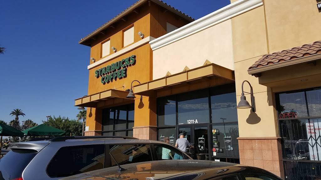 Starbucks | 1211 N State St A, San Jacinto, CA 92583, USA