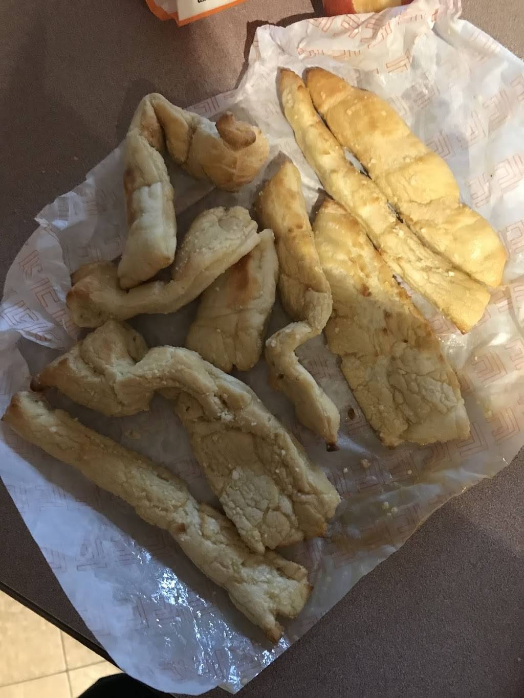 Little Caesars Pizza | meal takeaway | 859 Central Ave, Dover, NH 03820, USA | 6037436800 OR +1 603-743-6800