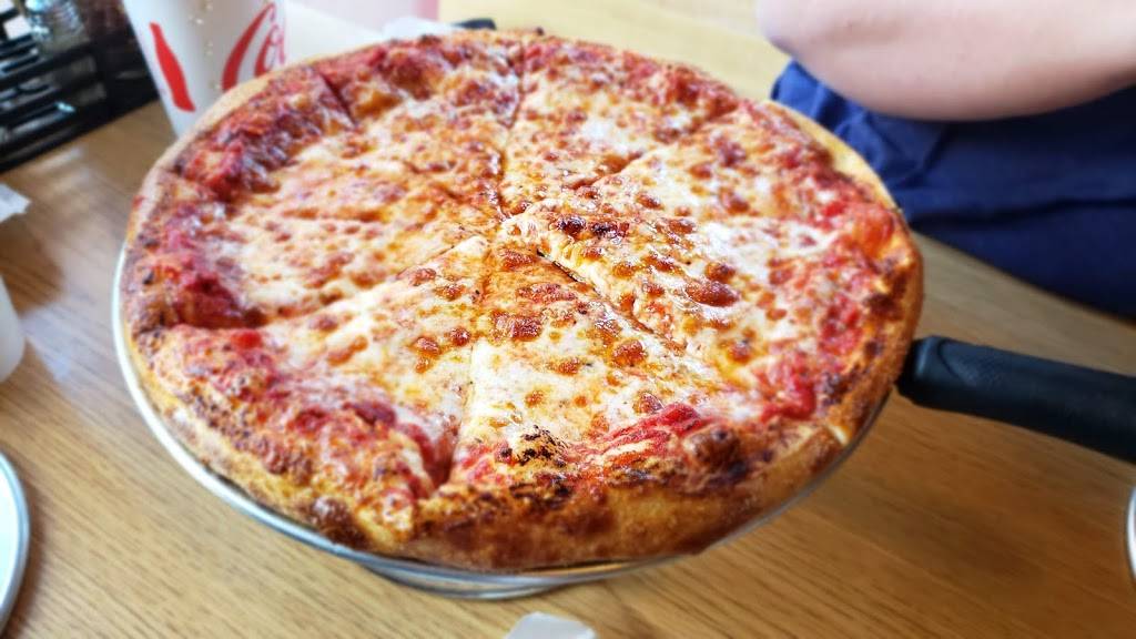 Brickhouse Burgers, Pizza & Pasta | restaurant | 8759 N Main St, Helen, GA 30545, USA | 7068787053 OR +1 706-878-7053
