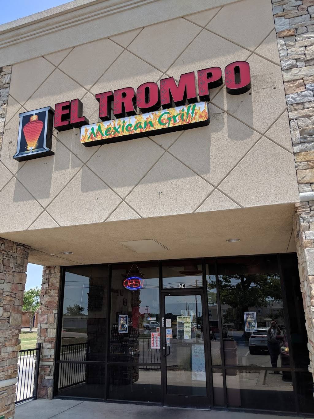 El Trompo Mexican Grill - Restaurant | 2811 W Washington St ...