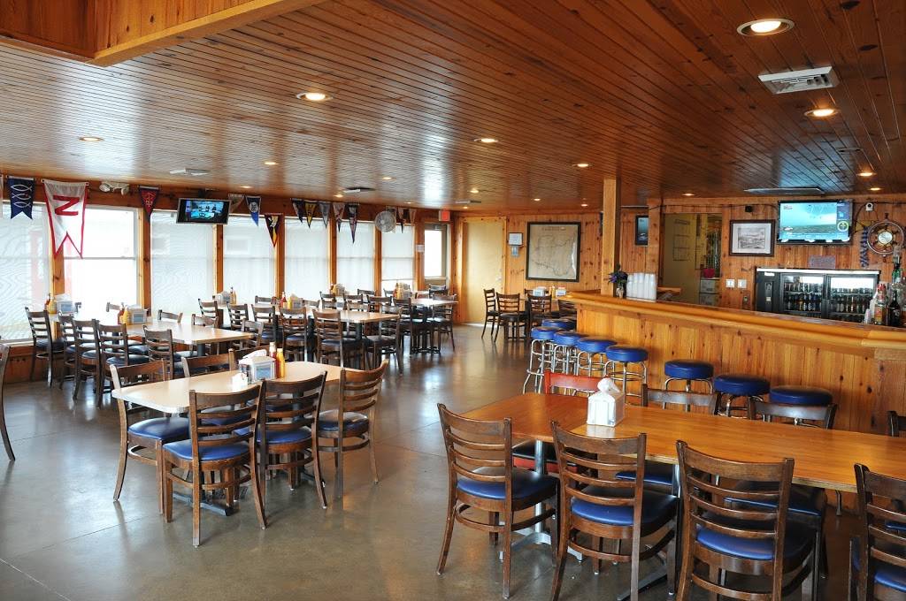 The Village Pump | restaurant | 103 W Lakeshore Dr, Kelleys Island, OH 43438, USA | 4197462281 OR +1 419-746-2281