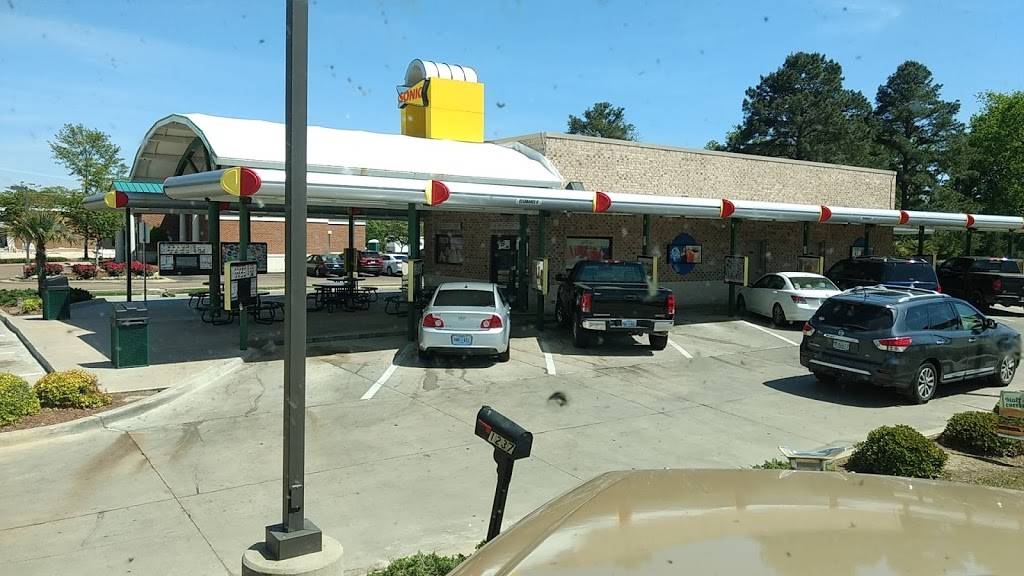 Sonic DriveIn Restaurant 1237 Gluckstadt Rd, Gluckstadt, MS 39110, USA