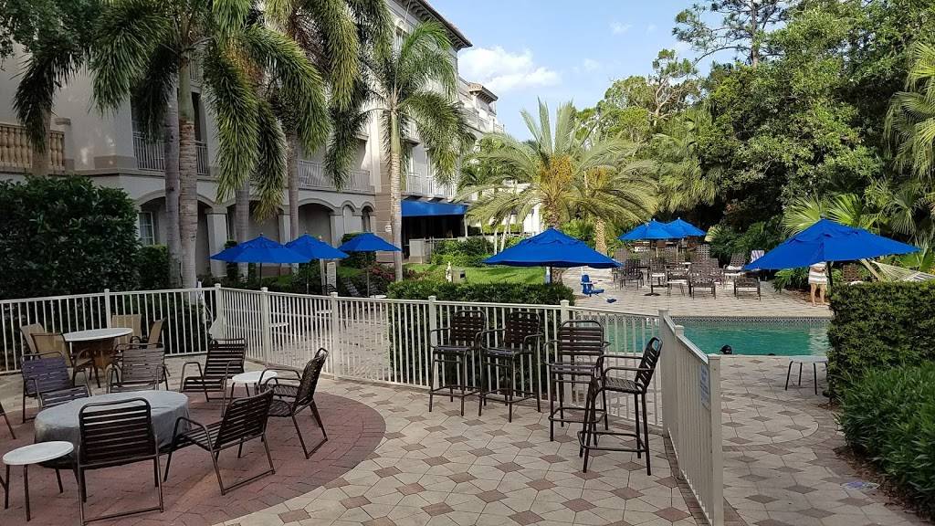 Lake House Bar & Grill Restaurant 3401 Bay Commons Dr, Bonita