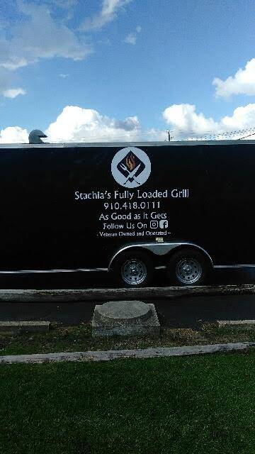 Stachias Fully Loaded Grill | restaurant | 1114 N Bragg Blvd, Spring Lake, NC 28390, USA | 9104180110 OR +1 910-418-0110