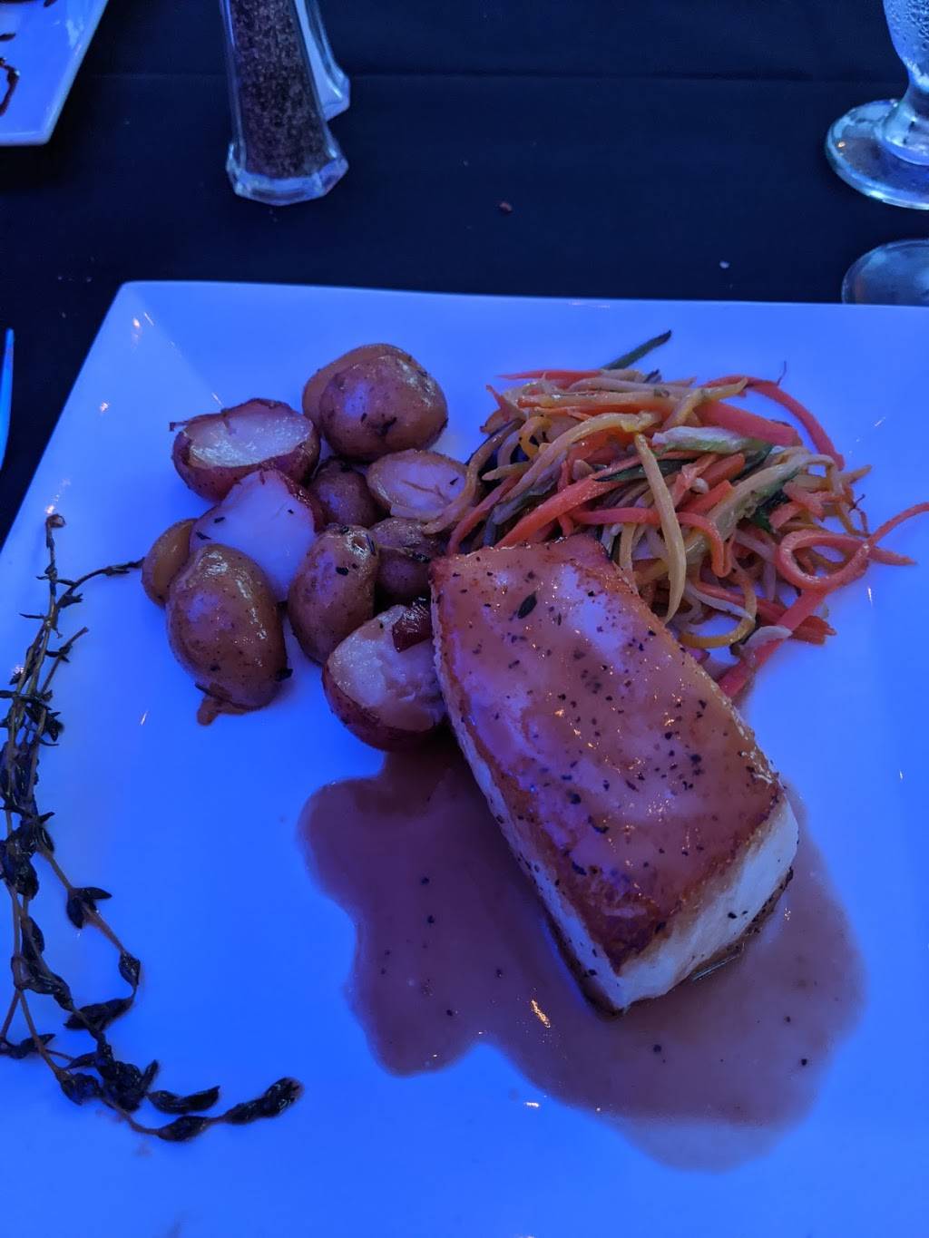Contes Ristorante | restaurant | 1573 Boston Post Rd, Milford, CT 06460, USA | 2032834197 OR +1 203-283-4197