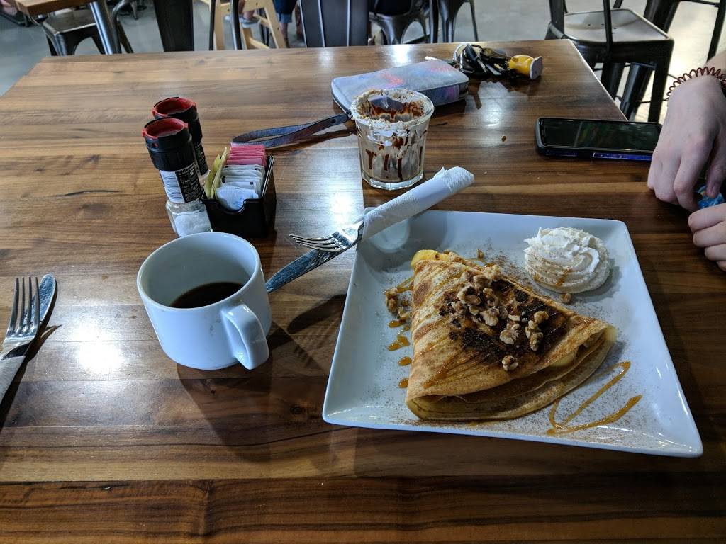 La Crêperie Bistro | cafe | 1921 Kaliste Saloom Rd #116, Lafayette, LA 70508, USA | 3374841010 OR +1 337-484-1010