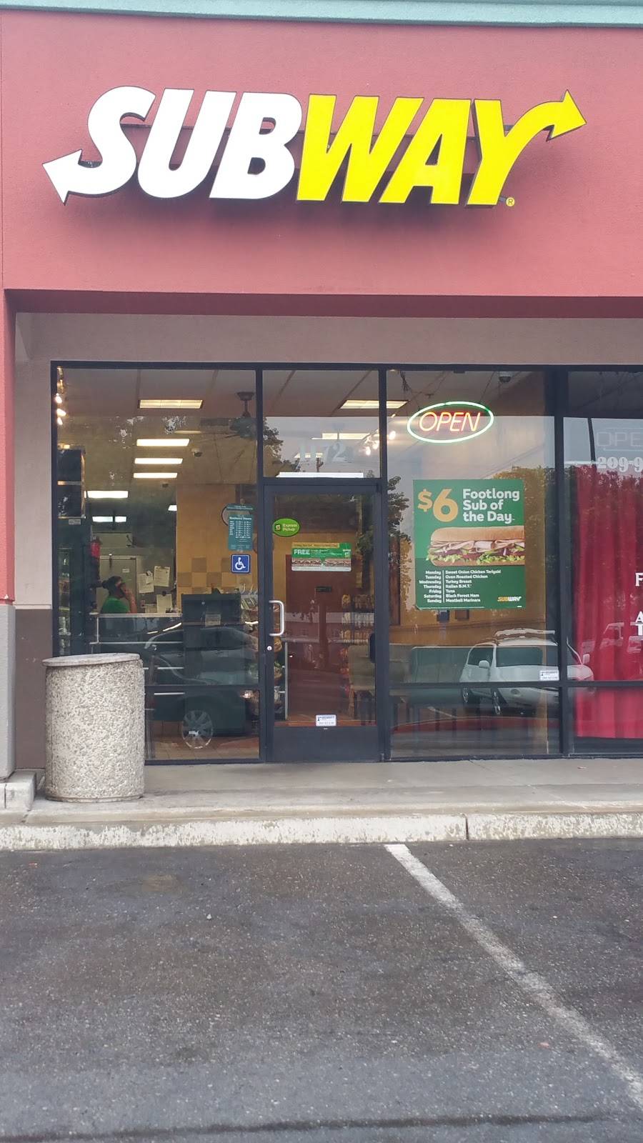 Subway | restaurant | 1172 E Yosemite Ave, Manteca, CA 95336, USA | 2098254996 OR +1 209-825-4996