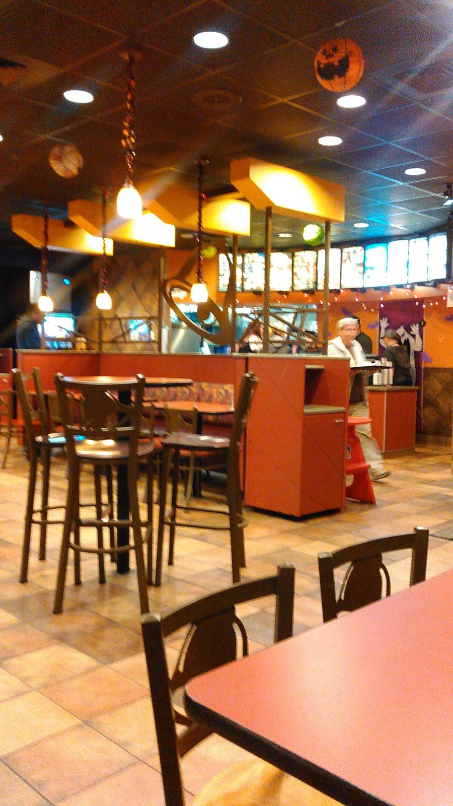 Taco Bell | meal takeaway | 1520 S Stephenson Ave, Iron Mountain, MI 49801, USA | 9067795800 OR +1 906-779-5800