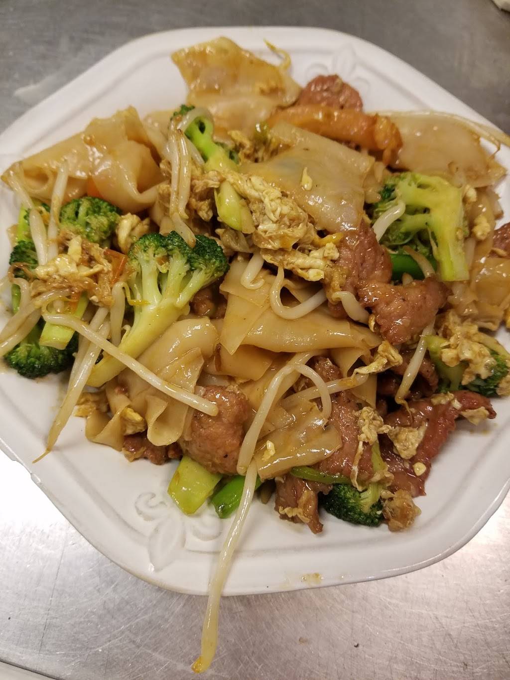 Ruby Thai Vancouver Inc | restaurant | 8700 NE Vancouver Mall Dr, Vancouver, WA 98662, USA | 3609903986 OR +1 360-990-3986
