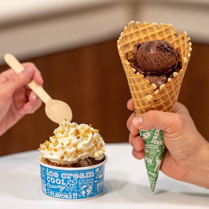 Ben & Jerry’s | bakery | 110 Albany Turnpike, Canton, CT 06019, USA | 8606933202 OR +1 860-693-3202