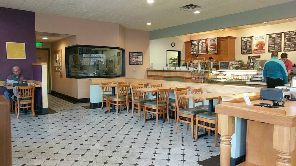 Brueggers Bagels | bakery | 4963 Darrow Rd, Stow, OH 44224, USA | 3303424333 OR +1 330-342-4333
