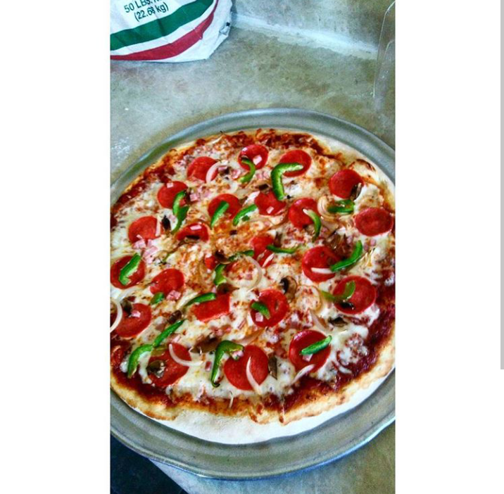 La Pinche Pizza | restaurant | Lago Nte, Valle Dorado, 22890 Ensenada, B.C., Mexico | 016462051284 OR +52 646 205 1284