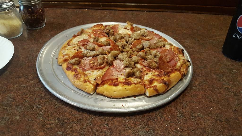 Mikes Pizza | restaurant | 318 Alta St, Gonzales, CA 93926, USA | 8316752083 OR +1 831-675-2083